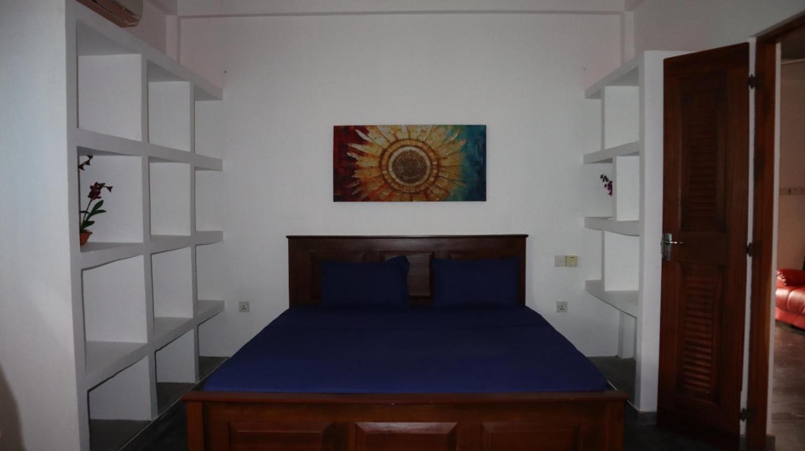 Julianu Hotel Tangalle Buitenkant foto